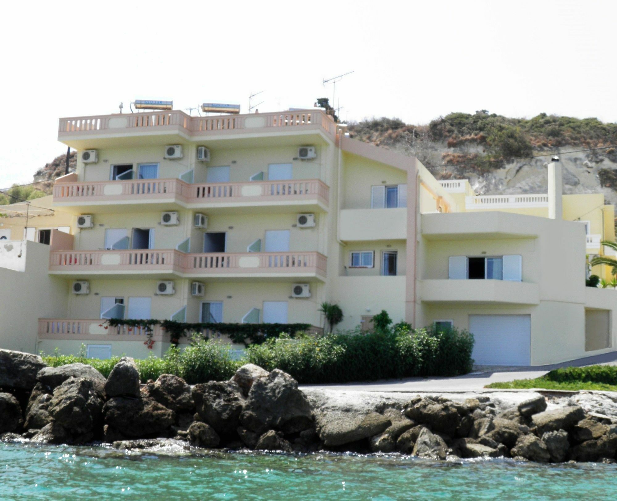 Christi Apartments Kalívesz Kültér fotó